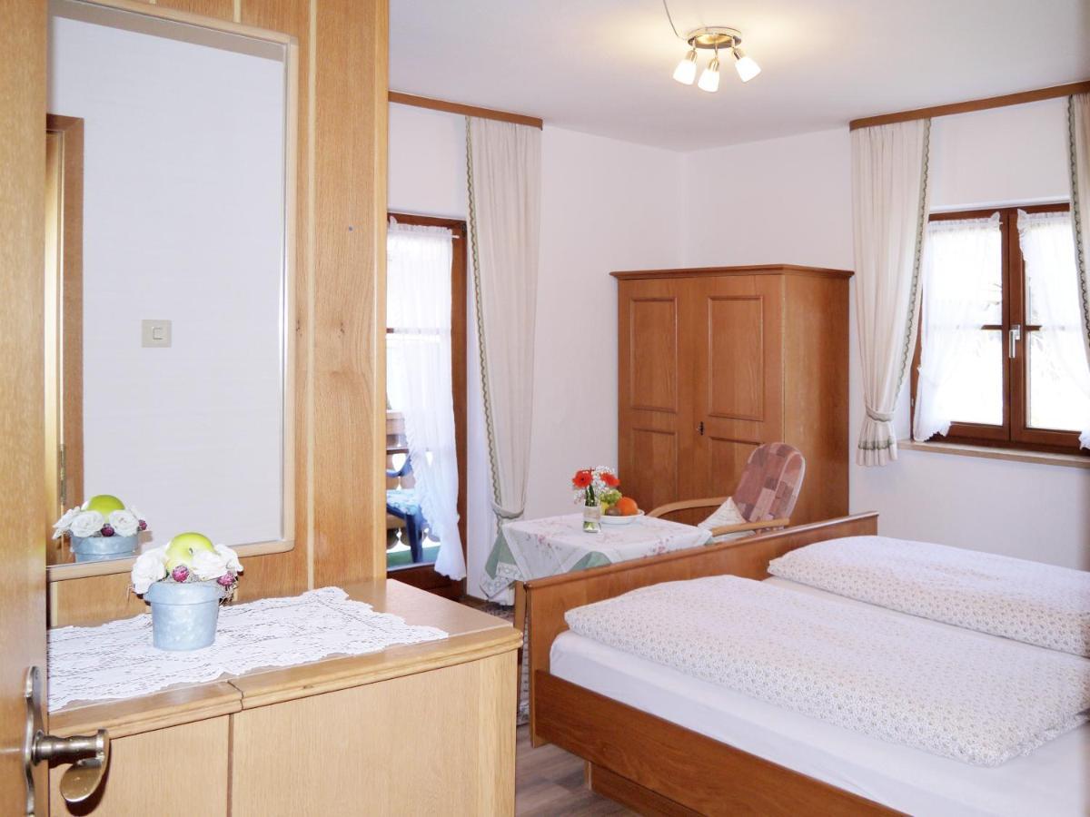 Gaestehaus Alfred Klais Apartamento Krün